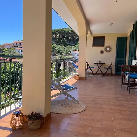 L'albero Di Melograno Oda ve Kahvaltı *