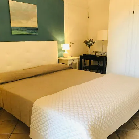 L'albero Di Melograno Nocleg ze śniadaniem